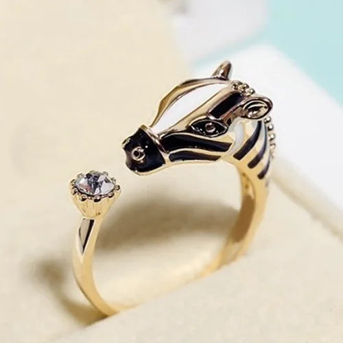 Niedlicher weiblicher Pferd offener verstellbarer Ring Goldfarbe Hochzeit Tierschmuck für Frauen