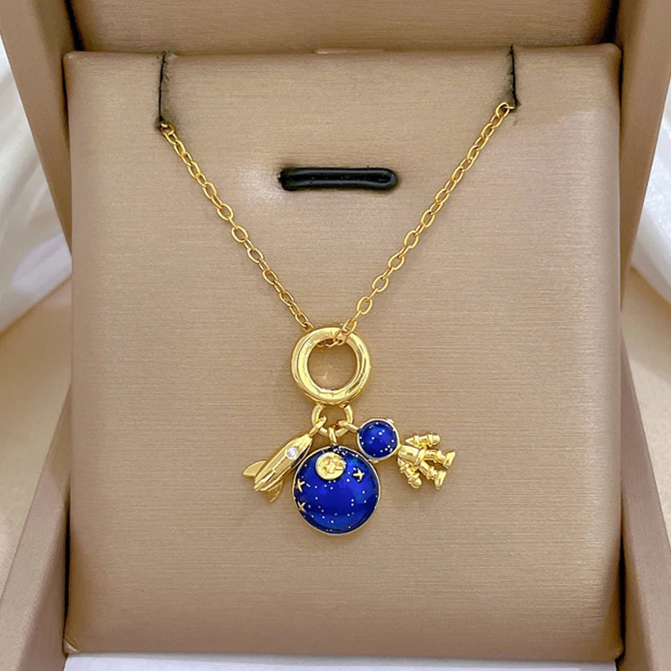 Licht Luxus Titan Stahl Stern Serie Halskette für Frauen Gold Farbe Planet Mond Astronaut Anhänger Halsketten Schmuck Geschenke