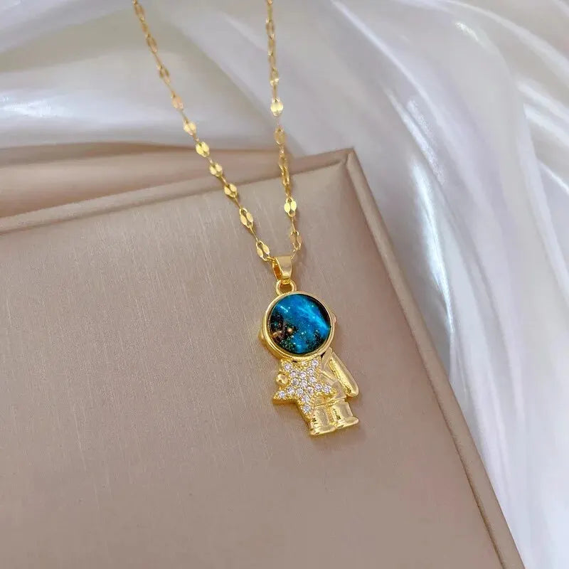 Licht Luxus Titan Stahl Stern Serie Halskette für Frauen Gold Farbe Planet Mond Astronaut Anhänger Halsketten Schmuck Geschenke