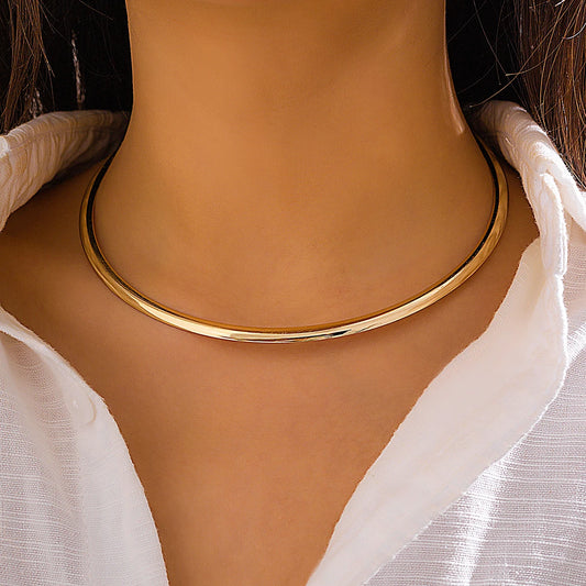 Ingemark Vintage Eisen Metall Drehmomente Halsband Halskette für Frauen Goth Gold Farbe Glatte Verstellbare Kette Modeschmuck Steampunk